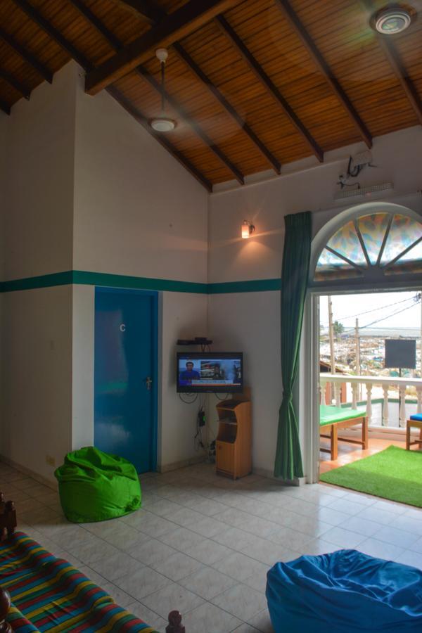 Explore Hostels Negombo Kochchikade Buitenkant foto