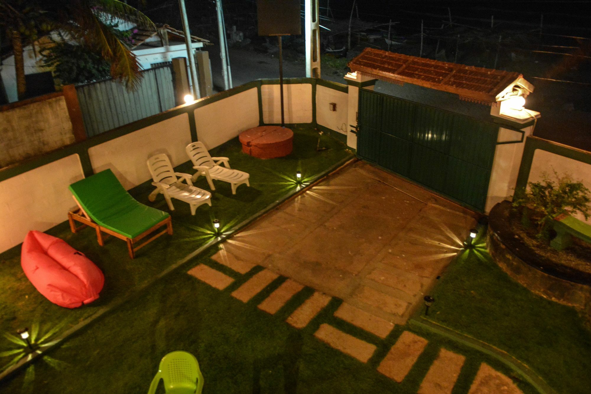 Explore Hostels Negombo Kochchikade Buitenkant foto